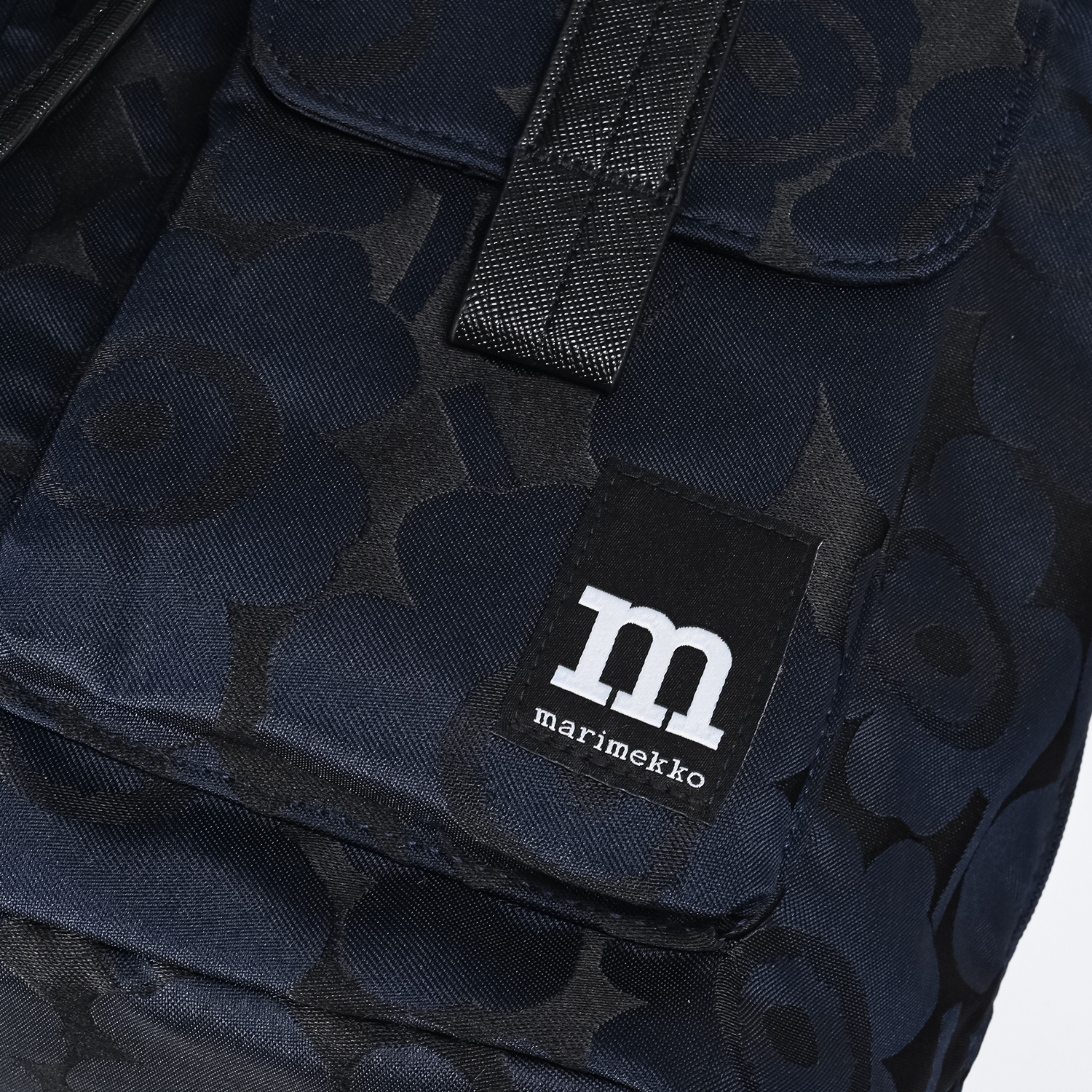 マリメッコ marimekko リュック バッグ バックパック エブリシング L A4収納可 通勤 通学 レディース 北欧雑貨 北欧デザイン ウニッコ ダークネイビー